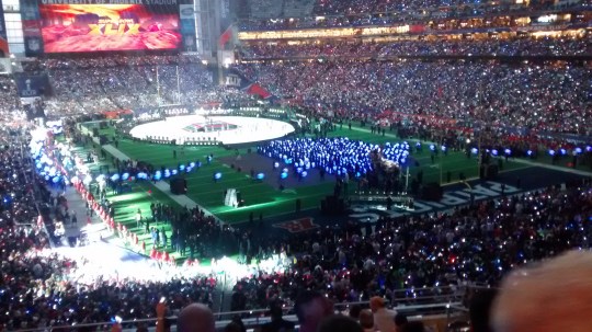 Super Bowl Halftime Show Blue Lights